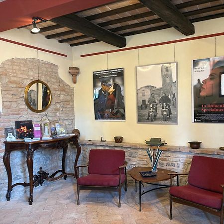 Relais B&B Corte Dei Turchi Longiano Buitenkant foto